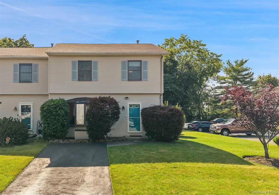 61 Zugibe Court, Haverstraw, NY, 3 Bedrooms Bedrooms, 3 Rooms Rooms,2 BathroomsBathrooms,Residential,For Rent,Zugibe,0,1025123 61 Zugibe Court, Haverstraw, NY, 3 Bedrooms Bedrooms, 3 Rooms Rooms,2 BathroomsBathrooms,Residential,For Rent,Zugibe,0,1025123