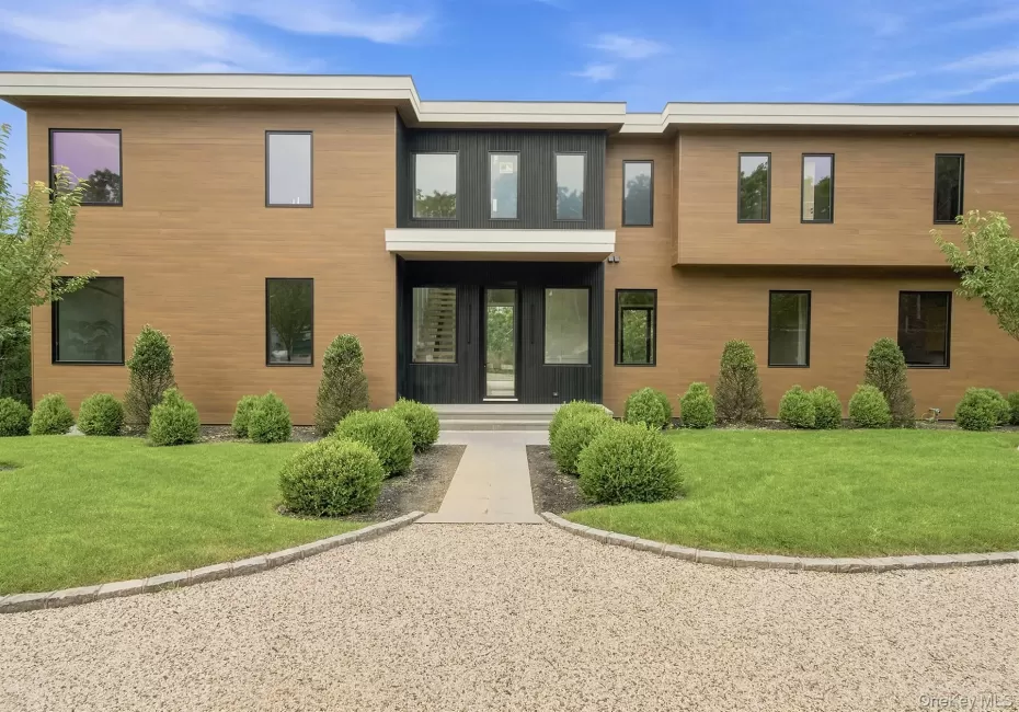 207 Middle Line Highway, Southampton, NY, 6 Bedrooms Bedrooms, 14 Rooms Rooms,7 BathroomsBathrooms,Residential,For Rent,Middle Line,0,936974 207 Middle Line Highway, Southampton, NY, 6 Bedrooms Bedrooms, 14 Rooms Rooms,7 BathroomsBathrooms,Residential,For Rent,Middle Line,0,936974