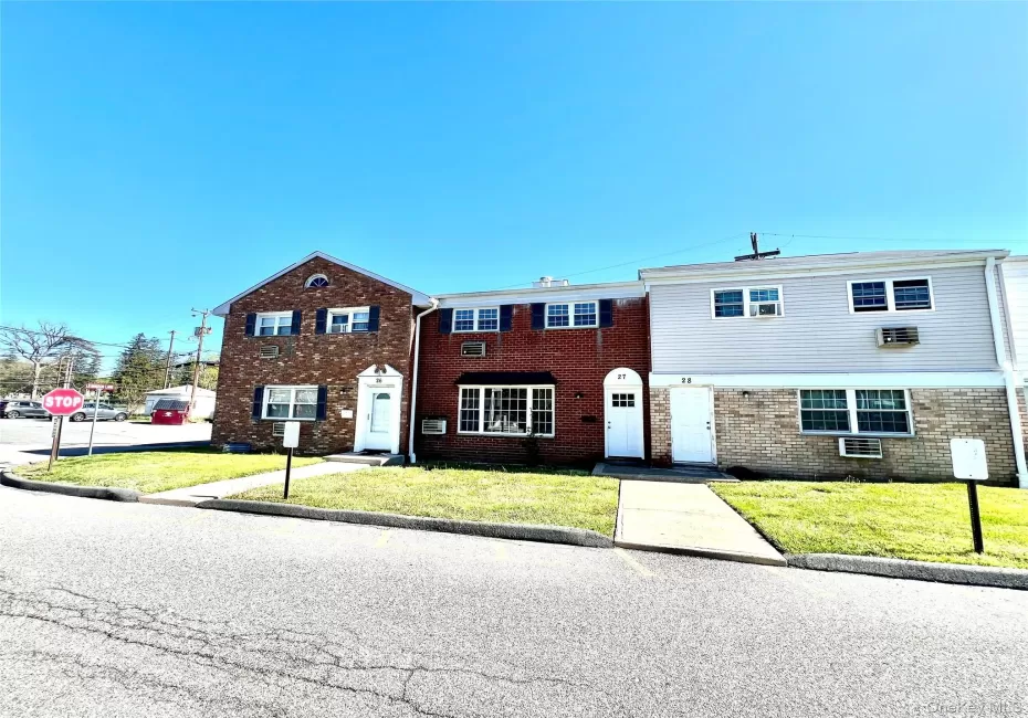 27 Lexington Lane, New Windsor, NY, 3 Bedrooms Bedrooms, 7 Rooms Rooms,1 BathroomBathrooms,Residential,For Rent,Lexington,0,969049 27 Lexington Lane, New Windsor, NY, 3 Bedrooms Bedrooms, 7 Rooms Rooms,1 BathroomBathrooms,Residential,For Rent,Lexington,0,969049