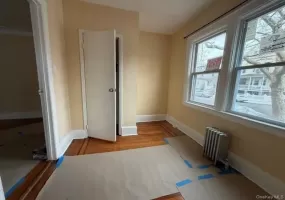 2823 Lasalle Avenue, New York, NY, 2 Bedrooms Bedrooms, 4 Rooms Rooms,1 BathroomBathrooms,Residential Lease,For Rent,Lasalle,0,1004169 2823 Lasalle Avenue, New York, NY, 2 Bedrooms Bedrooms, 4 Rooms Rooms,1 BathroomBathrooms,Residential Lease,For Rent,Lasalle,0,1004169