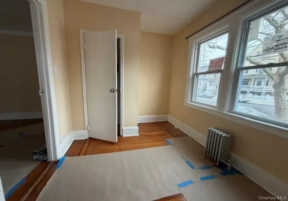 2823 Lasalle Avenue, New York, NY, 2 Bedrooms Bedrooms, 4 Rooms Rooms,1 BathroomBathrooms,Residential Lease,For Rent,Lasalle,0,1004169 2823 Lasalle Avenue, New York, NY, 2 Bedrooms Bedrooms, 4 Rooms Rooms,1 BathroomBathrooms,Residential Lease,For Rent,Lasalle,0,1004169