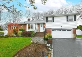 96 Phipps Lane, Oyster Bay, NY, 4 Bedrooms Bedrooms, 8 Rooms Rooms,2 BathroomsBathrooms,Residential Lease,For Rent,Phipps,0,1025863 96 Phipps Lane, Oyster Bay, NY, 4 Bedrooms Bedrooms, 8 Rooms Rooms,2 BathroomsBathrooms,Residential Lease,For Rent,Phipps,0,1025863