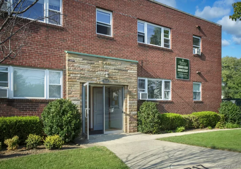 717 Conklin Street, Oyster Bay, NY, 1 Bedroom Bedrooms, 4 Rooms Rooms,1 BathroomBathrooms,Residential Lease,For Rent,Conklin,0,1025931 717 Conklin Street, Oyster Bay, NY, 1 Bedroom Bedrooms, 4 Rooms Rooms,1 BathroomBathrooms,Residential Lease,For Rent,Conklin,0,1025931