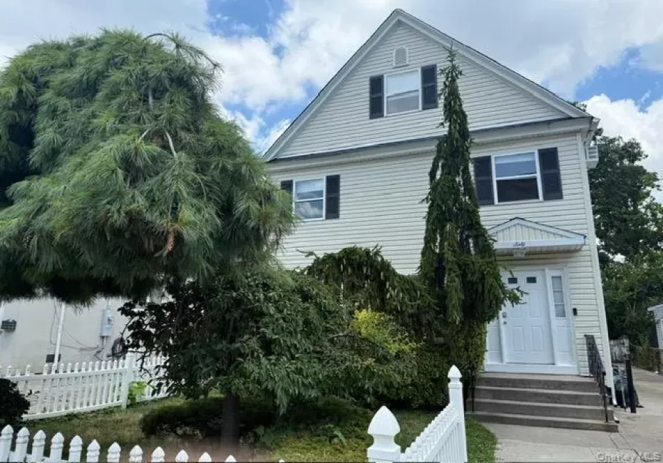 60 Columbia Avenue, Hempstead, NY, 4 Bedrooms Bedrooms, 8 Rooms Rooms,2 BathroomsBathrooms,Residential Lease,For Rent,Columbia,0,1025967 60 Columbia Avenue, Hempstead, NY, 4 Bedrooms Bedrooms, 8 Rooms Rooms,2 BathroomsBathrooms,Residential Lease,For Rent,Columbia,0,1025967