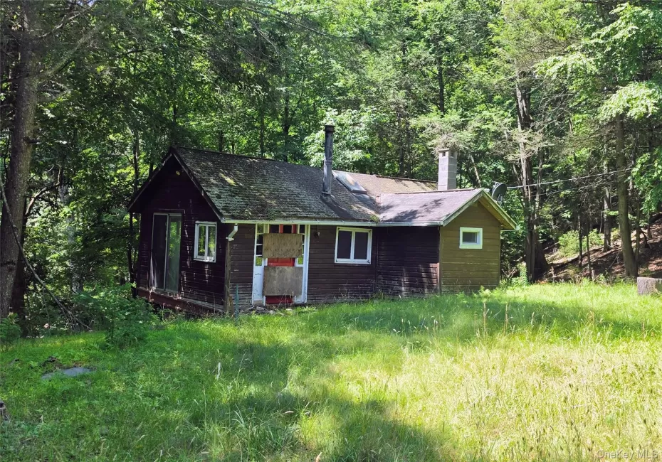 31 Cardinal Trail, Mamakating, NY, 2 Bedrooms Bedrooms, 6 Rooms Rooms,1 BathroomBathrooms,Residential,For Rent,Cardinal,0,890811 31 Cardinal Trail, Mamakating, NY, 2 Bedrooms Bedrooms, 6 Rooms Rooms,1 BathroomBathrooms,Residential,For Rent,Cardinal,0,890811