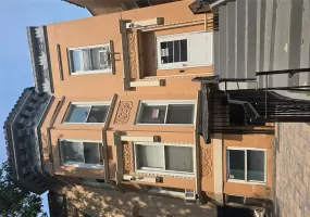 8841 161st Street, New York, NY, 3 Bedrooms Bedrooms, 6 Rooms Rooms,1 BathroomBathrooms,Residential Lease,For Rent,161st,0,1026061 8841 161st Street, New York, NY, 3 Bedrooms Bedrooms, 6 Rooms Rooms,1 BathroomBathrooms,Residential Lease,For Rent,161st,0,1026061