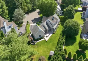 15 Ellis Drive, White Plains, NY, 4 Bedrooms Bedrooms, 8 Rooms Rooms,3 BathroomsBathrooms,Residential,For Rent,Ellis,0,1024457 15 Ellis Drive, White Plains, NY, 4 Bedrooms Bedrooms, 8 Rooms Rooms,3 BathroomsBathrooms,Residential,For Rent,Ellis,0,1024457