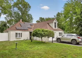 81 Bedford Avenue, Islip, NY, 4 Bedrooms Bedrooms, 6 Rooms Rooms,3 BathroomsBathrooms,Residential,For Rent,Bedford,0,1026148 81 Bedford Avenue, Islip, NY, 4 Bedrooms Bedrooms, 6 Rooms Rooms,3 BathroomsBathrooms,Residential,For Rent,Bedford,0,1026148
