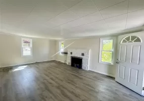 221 Long Island Avenue, Brookhaven, NY, 3 Bedrooms Bedrooms, 6 Rooms Rooms,1 BathroomBathrooms,Residential Lease,For Rent,Long Island,0,1026189 221 Long Island Avenue, Brookhaven, NY, 3 Bedrooms Bedrooms, 6 Rooms Rooms,1 BathroomBathrooms,Residential Lease,For Rent,Long Island,0,1026189