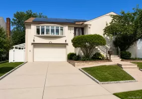 886 Woodmere Drive, Hempstead, NY, 5 Bedrooms Bedrooms, 10 Rooms Rooms,4 BathroomsBathrooms,Residential,For Rent,Woodmere,0,1025653 886 Woodmere Drive, Hempstead, NY, 5 Bedrooms Bedrooms, 10 Rooms Rooms,4 BathroomsBathrooms,Residential,For Rent,Woodmere,0,1025653