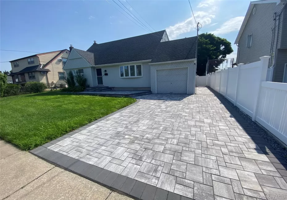 661 Tabor Place, Hempstead, NY, 5 Bedrooms Bedrooms, 7 Rooms Rooms,3 BathroomsBathrooms,Residential,For Rent,Tabor,0,1025500 661 Tabor Place, Hempstead, NY, 5 Bedrooms Bedrooms, 7 Rooms Rooms,3 BathroomsBathrooms,Residential,For Rent,Tabor,0,1025500