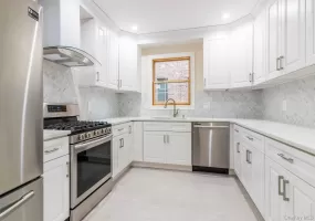 8431 Beverly Road, New York, NY, 4 Bedrooms Bedrooms, 8 Rooms Rooms,2 BathroomsBathrooms,Residential Lease,For Rent,Beverly,0,1026347 8431 Beverly Road, New York, NY, 4 Bedrooms Bedrooms, 8 Rooms Rooms,2 BathroomsBathrooms,Residential Lease,For Rent,Beverly,0,1026347