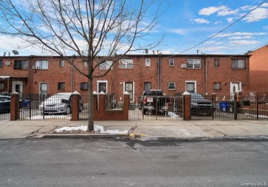 576 Barbey Street, New York, NY, 3 Bedrooms Bedrooms, 7 Rooms Rooms,2 BathroomsBathrooms,Residential,For Rent,Barbey,0,953007 576 Barbey Street, New York, NY, 3 Bedrooms Bedrooms, 7 Rooms Rooms,2 BathroomsBathrooms,Residential,For Rent,Barbey,0,953007