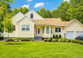4 Manor Hills Drive, Brookhaven, NY, 4 Bedrooms Bedrooms, 10 Rooms Rooms,2 BathroomsBathrooms,Residential,For Rent,Manor Hills,0,954411 4 Manor Hills Drive, Brookhaven, NY, 4 Bedrooms Bedrooms, 10 Rooms Rooms,2 BathroomsBathrooms,Residential,For Rent,Manor Hills,0,954411