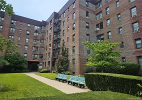 2220 Burnett Street, New York, NY, 1 Bedroom Bedrooms, 3 Rooms Rooms,1 BathroomBathrooms,Residential,For Rent,Burnett,0,966478 2220 Burnett Street, New York, NY, 1 Bedroom Bedrooms, 3 Rooms Rooms,1 BathroomBathrooms,Residential,For Rent,Burnett,0,966478
