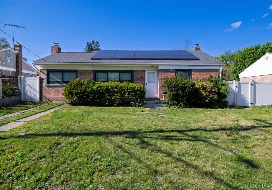 69 22nd Street, Huntington, NY, 3 Bedrooms Bedrooms, 7 Rooms Rooms,2 BathroomsBathrooms,Residential,For Rent,22nd,0,1002804 69 22nd Street, Huntington, NY, 3 Bedrooms Bedrooms, 7 Rooms Rooms,2 BathroomsBathrooms,Residential,For Rent,22nd,0,1002804