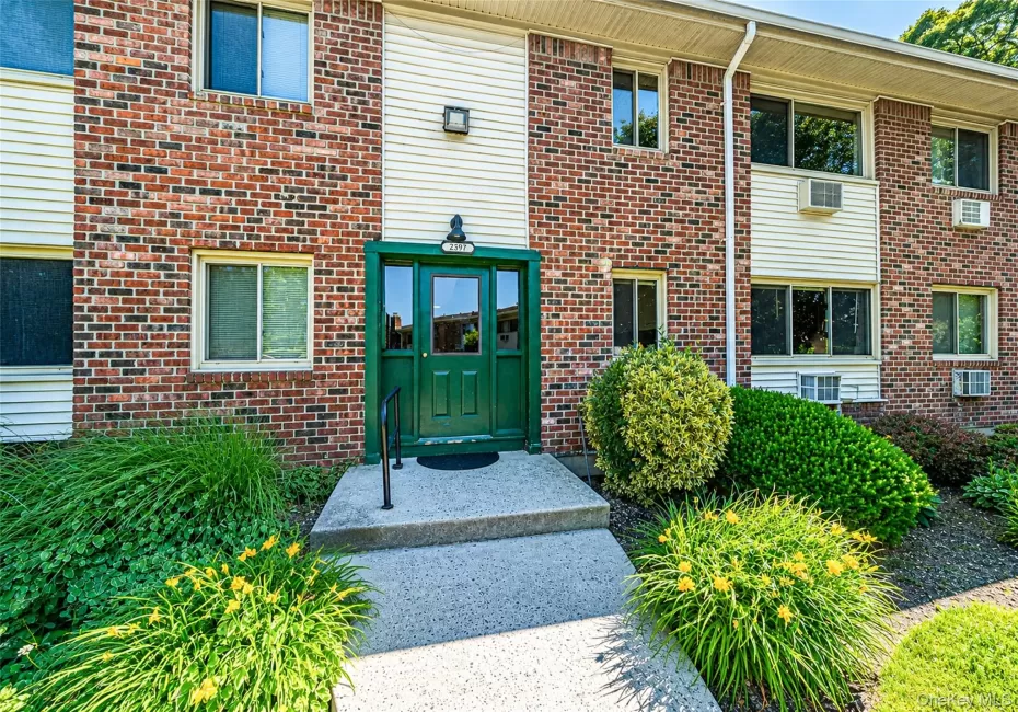 2397 union blvd, Islip, NY, 2 Bedrooms Bedrooms, 4 Rooms Rooms,1 BathroomBathrooms,Residential,For Rent,union blvd,0,1010355 2397 union blvd, Islip, NY, 2 Bedrooms Bedrooms, 4 Rooms Rooms,1 BathroomBathrooms,Residential,For Rent,union blvd,0,1010355