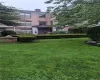 4 West Mill Drive, North Hempstead, NY, 2 Bedrooms Bedrooms, 5 Rooms Rooms,1 BathroomBathrooms,Residential,For Rent,West Mill,0,1023357 4 West Mill Drive, North Hempstead, NY, 2 Bedrooms Bedrooms, 5 Rooms Rooms,1 BathroomBathrooms,Residential,For Rent,West Mill,0,1023357