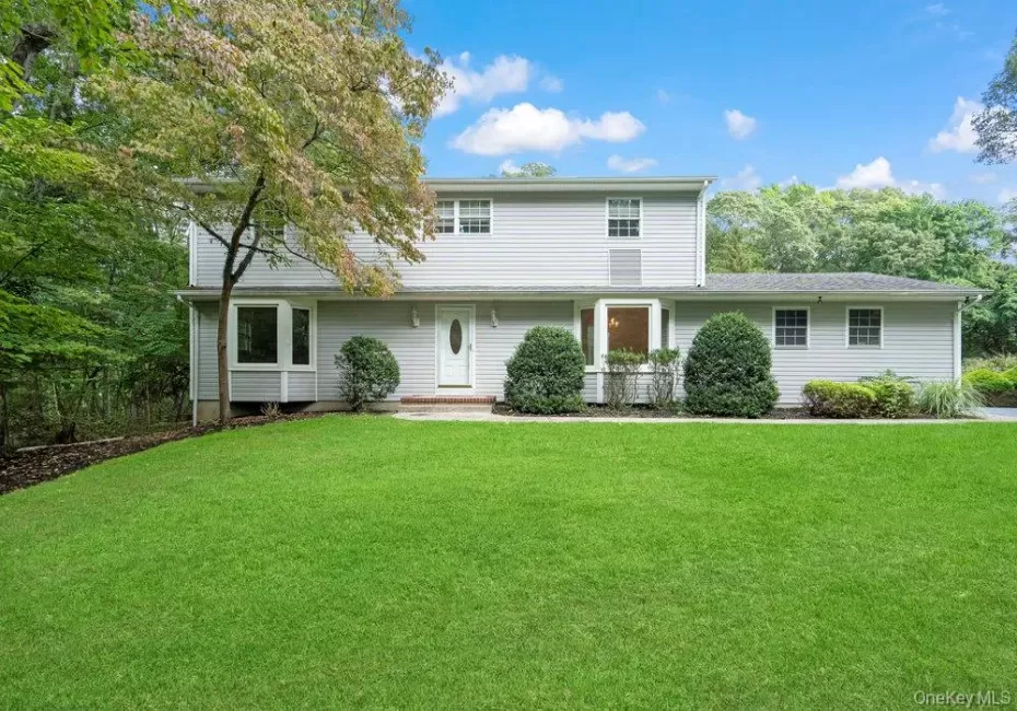 83 Shore Road, Brookhaven, NY, 4 Bedrooms Bedrooms, 11 Rooms Rooms,2 BathroomsBathrooms,Residential,For Rent,Shore,0,1024841 83 Shore Road, Brookhaven, NY, 4 Bedrooms Bedrooms, 11 Rooms Rooms,2 BathroomsBathrooms,Residential,For Rent,Shore,0,1024841