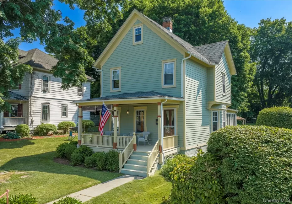 17 Spring Street, Pawling, NY, 3 Bedrooms Bedrooms, 7 Rooms Rooms,2 BathroomsBathrooms,Residential,For Rent,Spring,0,1022255 17 Spring Street, Pawling, NY, 3 Bedrooms Bedrooms, 7 Rooms Rooms,2 BathroomsBathrooms,Residential,For Rent,Spring,0,1022255