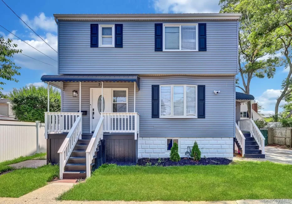 75 2nd Avenue, Hempstead, NY, 4 Bedrooms Bedrooms, 8 Rooms Rooms,3 BathroomsBathrooms,Residential,For Rent,2nd,0,1026093 75 2nd Avenue, Hempstead, NY, 4 Bedrooms Bedrooms, 8 Rooms Rooms,3 BathroomsBathrooms,Residential,For Rent,2nd,0,1026093
