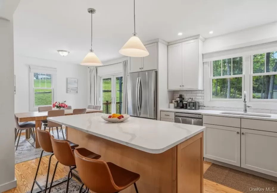24 Woodland Drive, Poughkeepsie (town), NY, 3 Bedrooms Bedrooms, 7 Rooms Rooms,2 BathroomsBathrooms,Residential,For Rent,Woodland,0,1026247 24 Woodland Drive, Poughkeepsie (town), NY, 3 Bedrooms Bedrooms, 7 Rooms Rooms,2 BathroomsBathrooms,Residential,For Rent,Woodland,0,1026247