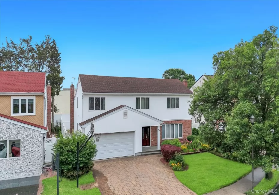 111 Melanie Drive, Hempstead, NY, 4 Bedrooms Bedrooms, 12 Rooms Rooms,2 BathroomsBathrooms,Residential,For Rent,Melanie,0,1026377 111 Melanie Drive, Hempstead, NY, 4 Bedrooms Bedrooms, 12 Rooms Rooms,2 BathroomsBathrooms,Residential,For Rent,Melanie,0,1026377