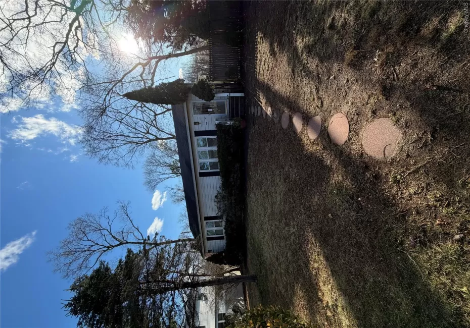60 Webb Avenue, Brookhaven, NY, 3 Bedrooms Bedrooms, 7 Rooms Rooms,2 BathroomsBathrooms,Residential,For Rent,Webb,0,1026416 60 Webb Avenue, Brookhaven, NY, 3 Bedrooms Bedrooms, 7 Rooms Rooms,2 BathroomsBathrooms,Residential,For Rent,Webb,0,1026416