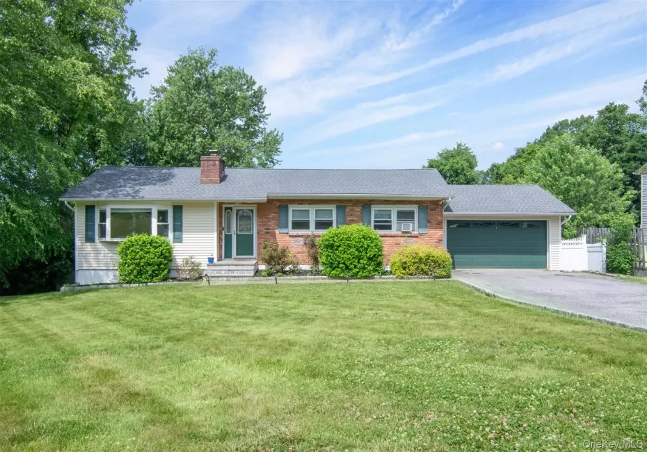 87 High View Drive, Patterson, NY, 3 Bedrooms Bedrooms, 8 Rooms Rooms,1 BathroomBathrooms,Residential,For Rent,High View,0,1017833 87 High View Drive, Patterson, NY, 3 Bedrooms Bedrooms, 8 Rooms Rooms,1 BathroomBathrooms,Residential,For Rent,High View,0,1017833