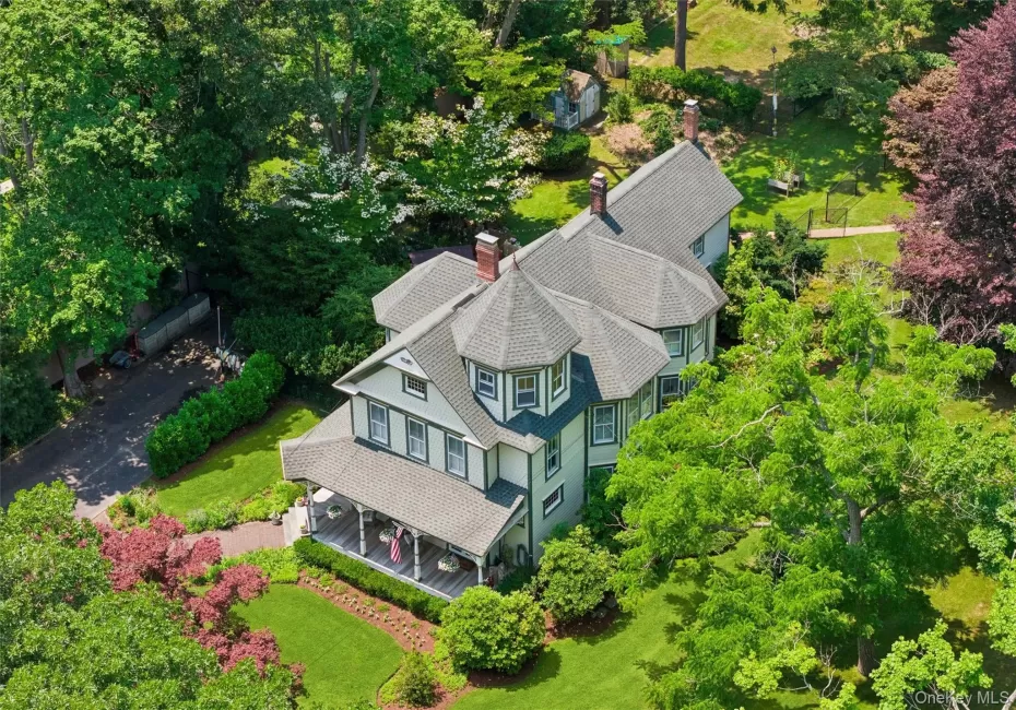 60 and 0 Union Ave, Brookhaven, NY, 5 Bedrooms Bedrooms, 9 Rooms Rooms,2 BathroomsBathrooms,Residential,For Rent,Union Ave,0,1026634 60 and 0 Union Ave, Brookhaven, NY, 5 Bedrooms Bedrooms, 9 Rooms Rooms,2 BathroomsBathrooms,Residential,For Rent,Union Ave,0,1026634
