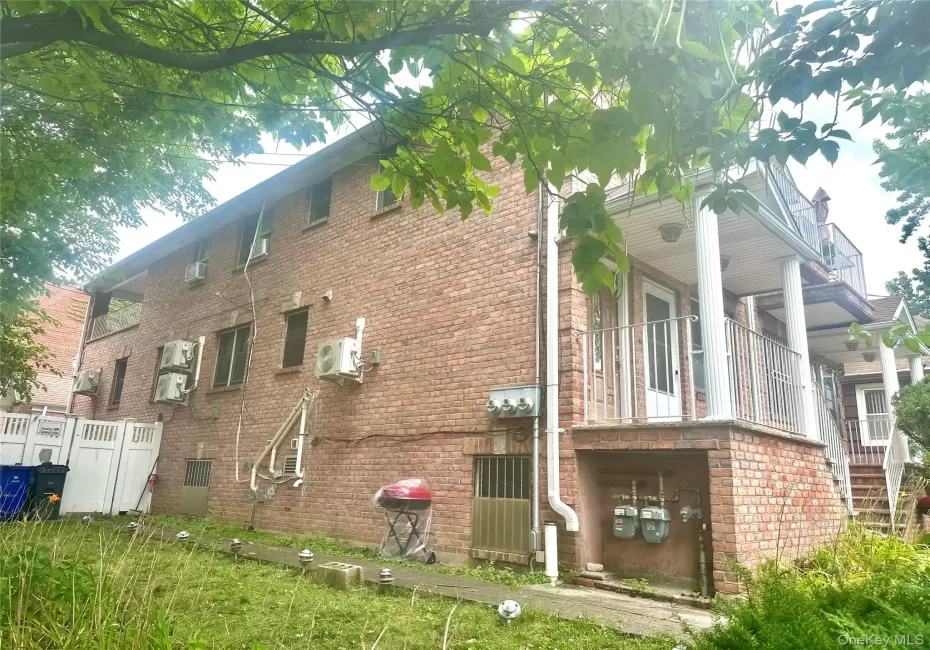 12401 7TH Avenue, New York, NY, 5 Bedrooms Bedrooms, 10 Rooms Rooms,3 BathroomsBathrooms,Residential,For Rent,7TH,0,1026197 12401 7TH Avenue, New York, NY, 5 Bedrooms Bedrooms, 10 Rooms Rooms,3 BathroomsBathrooms,Residential,For Rent,7TH,0,1026197
