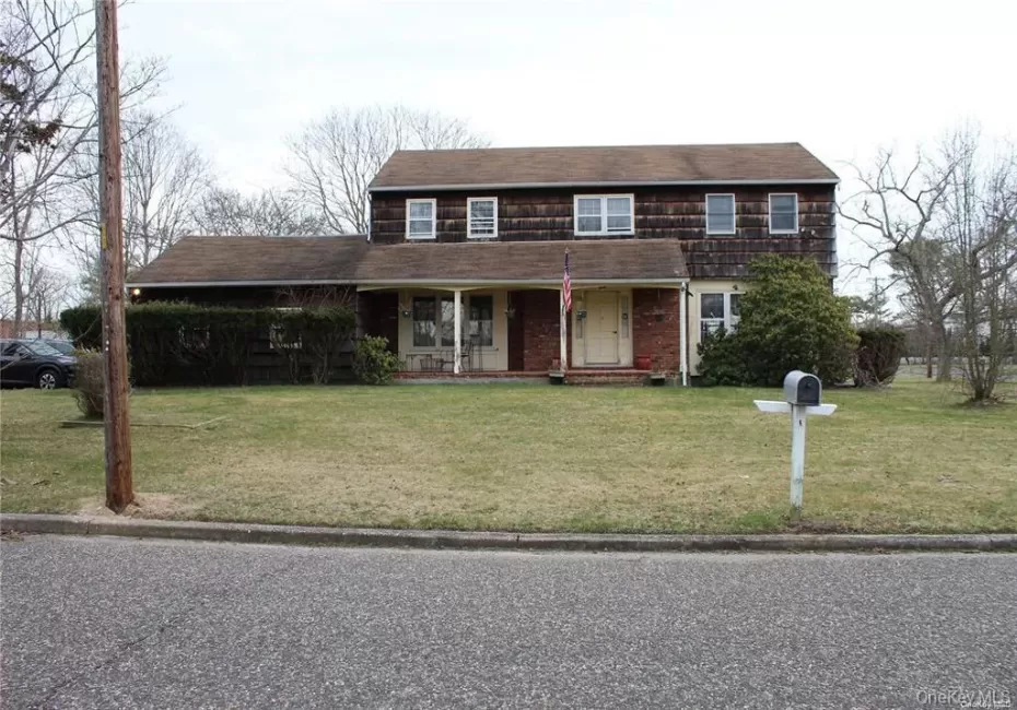 1 Durkee Lane, Brookhaven, NY, 4 Bedrooms Bedrooms, 11 Rooms Rooms,2 BathroomsBathrooms,Residential,For Rent,Durkee,0,1026549 1 Durkee Lane, Brookhaven, NY, 4 Bedrooms Bedrooms, 11 Rooms Rooms,2 BathroomsBathrooms,Residential,For Rent,Durkee,0,1026549
