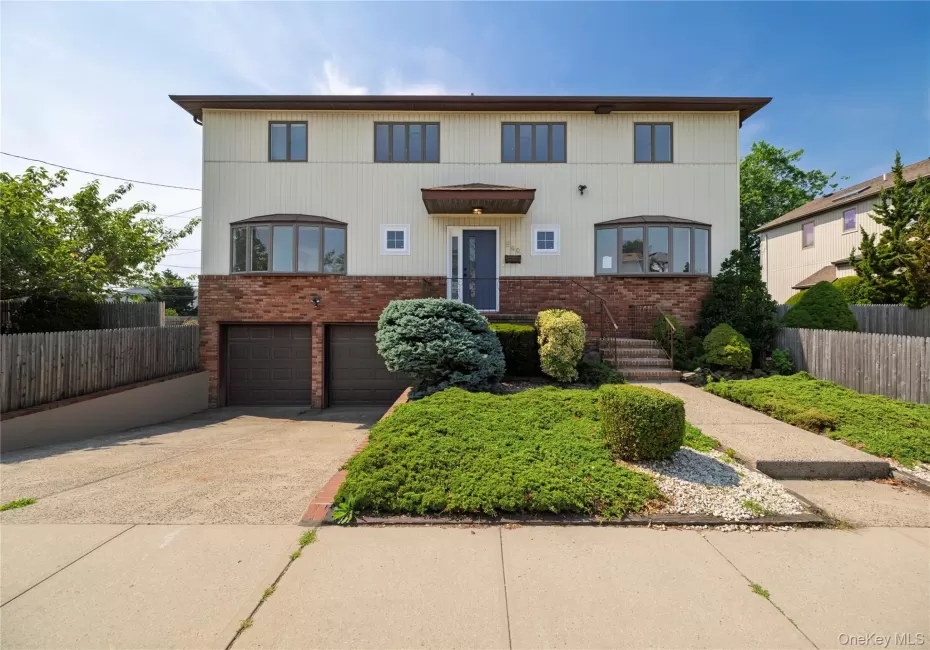580 East Pine Street, Long Beach, NY, 3 Bedrooms Bedrooms, 7 Rooms Rooms,2 BathroomsBathrooms,Residential Lease,For Rent,East Pine,0,1015096 580 East Pine Street, Long Beach, NY, 3 Bedrooms Bedrooms, 7 Rooms Rooms,2 BathroomsBathrooms,Residential Lease,For Rent,East Pine,0,1015096