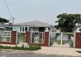 14618 229th Street, New York, NY, 3 Bedrooms Bedrooms, 5 Rooms Rooms,1 BathroomBathrooms,Residential,For Rent,229th,0,1026113 14618 229th Street, New York, NY, 3 Bedrooms Bedrooms, 5 Rooms Rooms,1 BathroomBathrooms,Residential,For Rent,229th,0,1026113