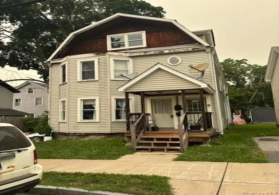 64 Maple Street, Montgomery, NY, 2 Bedrooms Bedrooms, 5 Rooms Rooms,1 BathroomBathrooms,Residential Lease,For Rent,Maple,0,1026704 64 Maple Street, Montgomery, NY, 2 Bedrooms Bedrooms, 5 Rooms Rooms,1 BathroomBathrooms,Residential Lease,For Rent,Maple,0,1026704