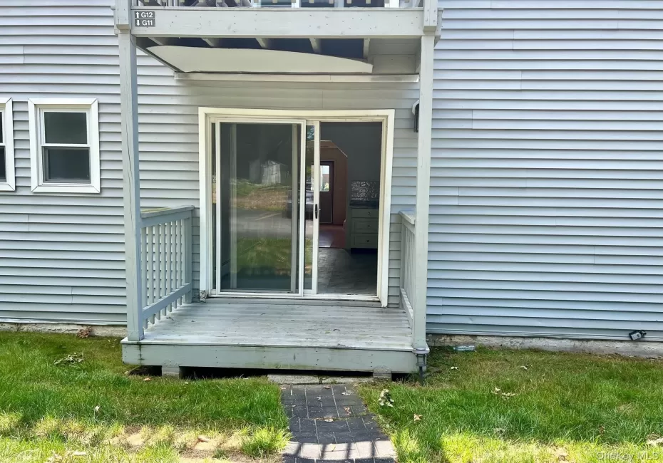 2740 South Road, Poughkeepsie, NY, 2 Bedrooms Bedrooms, 4 Rooms Rooms,1 BathroomBathrooms,Residential Lease,For Rent,South,0,1026499 2740 South Road, Poughkeepsie, NY, 2 Bedrooms Bedrooms, 4 Rooms Rooms,1 BathroomBathrooms,Residential Lease,For Rent,South,0,1026499