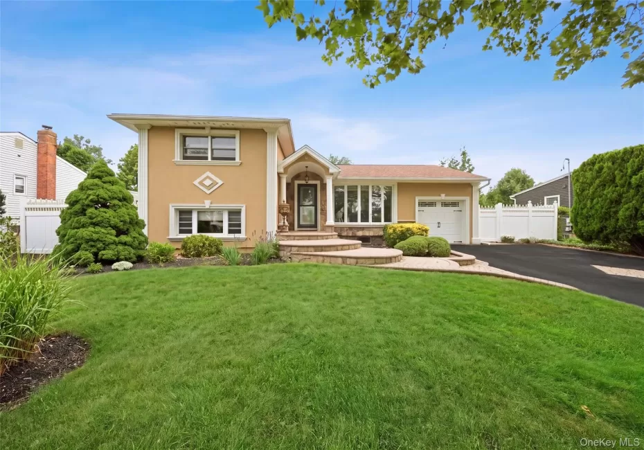 5 Delaware Avenue, Smithtown, NY, 3 Bedrooms Bedrooms, 8 Rooms Rooms,2 BathroomsBathrooms,Residential,For Rent,Delaware,0,1025656 5 Delaware Avenue, Smithtown, NY, 3 Bedrooms Bedrooms, 8 Rooms Rooms,2 BathroomsBathrooms,Residential,For Rent,Delaware,0,1025656