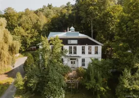 48 Upper Main Street, Delaware, NY, 3 Bedrooms Bedrooms, 7 Rooms Rooms,1 BathroomBathrooms,Residential,For Rent,Upper Main,0,925634 48 Upper Main Street, Delaware, NY, 3 Bedrooms Bedrooms, 7 Rooms Rooms,1 BathroomBathrooms,Residential,For Rent,Upper Main,0,925634