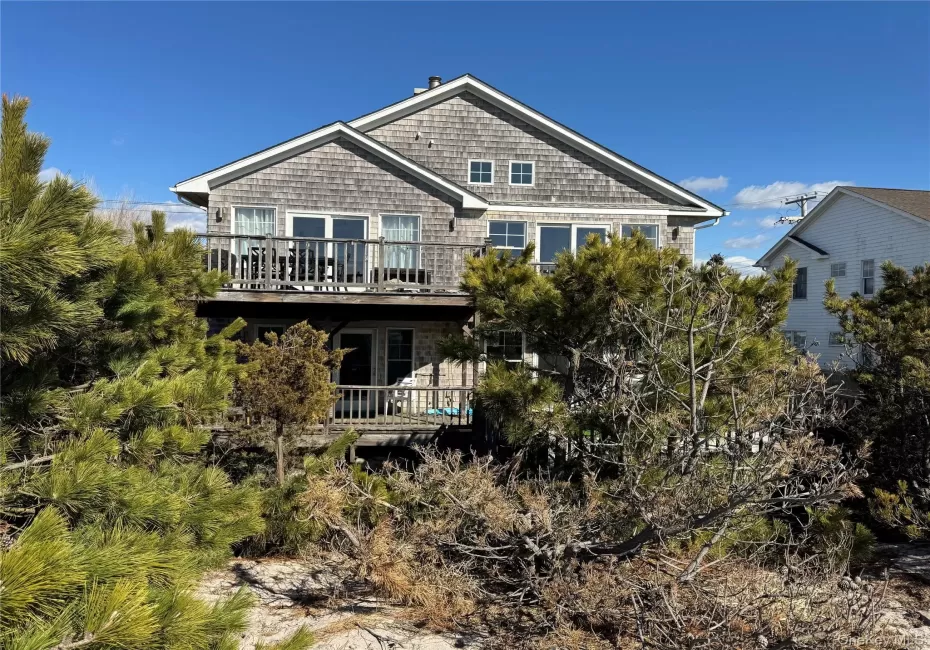 301 Lewis Walk, Brookhaven, NY, 4 Bedrooms Bedrooms, 8 Rooms Rooms,4 BathroomsBathrooms,Residential,For Rent,Lewis,0,1002755 301 Lewis Walk, Brookhaven, NY, 4 Bedrooms Bedrooms, 8 Rooms Rooms,4 BathroomsBathrooms,Residential,For Rent,Lewis,0,1002755