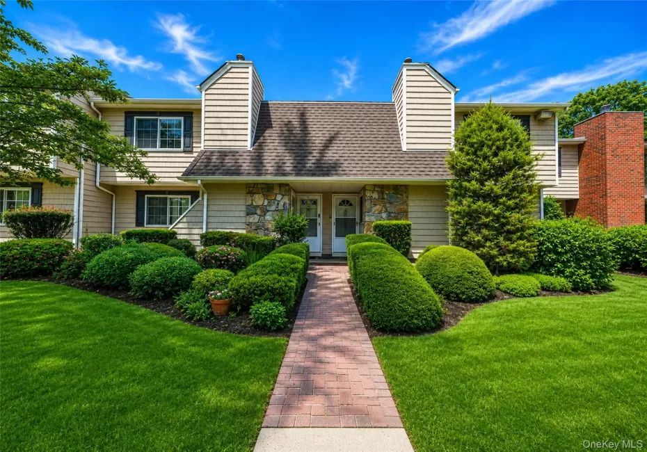 230 Lake Pointe Circle, Brookhaven, NY, 2 Bedrooms Bedrooms, 4 Rooms Rooms,1 BathroomBathrooms,Residential,For Rent,Lake Pointe,0,1005405 230 Lake Pointe Circle, Brookhaven, NY, 2 Bedrooms Bedrooms, 4 Rooms Rooms,1 BathroomBathrooms,Residential,For Rent,Lake Pointe,0,1005405