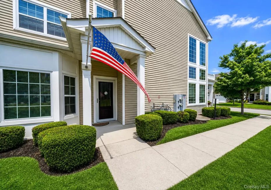 32 Avery Way, Brookhaven, NY, 2 Bedrooms Bedrooms, 4 Rooms Rooms,3 BathroomsBathrooms,Residential,For Rent,Avery,0,1021729 32 Avery Way, Brookhaven, NY, 2 Bedrooms Bedrooms, 4 Rooms Rooms,3 BathroomsBathrooms,Residential,For Rent,Avery,0,1021729