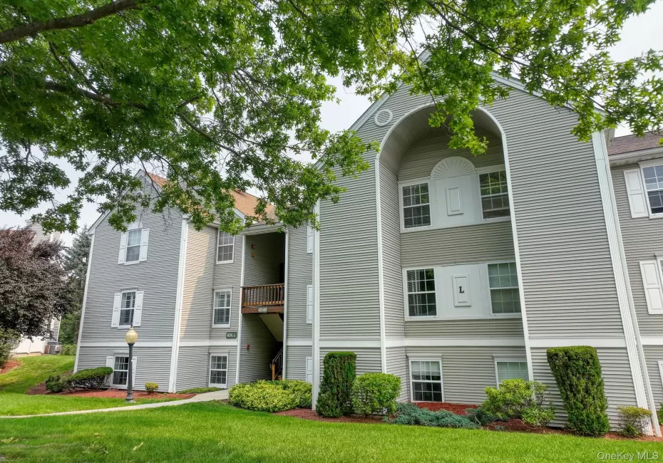 1130 Washington Green, New Windsor, NY, 2 Bedrooms Bedrooms, 5 Rooms Rooms,1 BathroomBathrooms,Residential,For Rent,Washington Green,0,1023166 1130 Washington Green, New Windsor, NY, 2 Bedrooms Bedrooms, 5 Rooms Rooms,1 BathroomBathrooms,Residential,For Rent,Washington Green,0,1023166