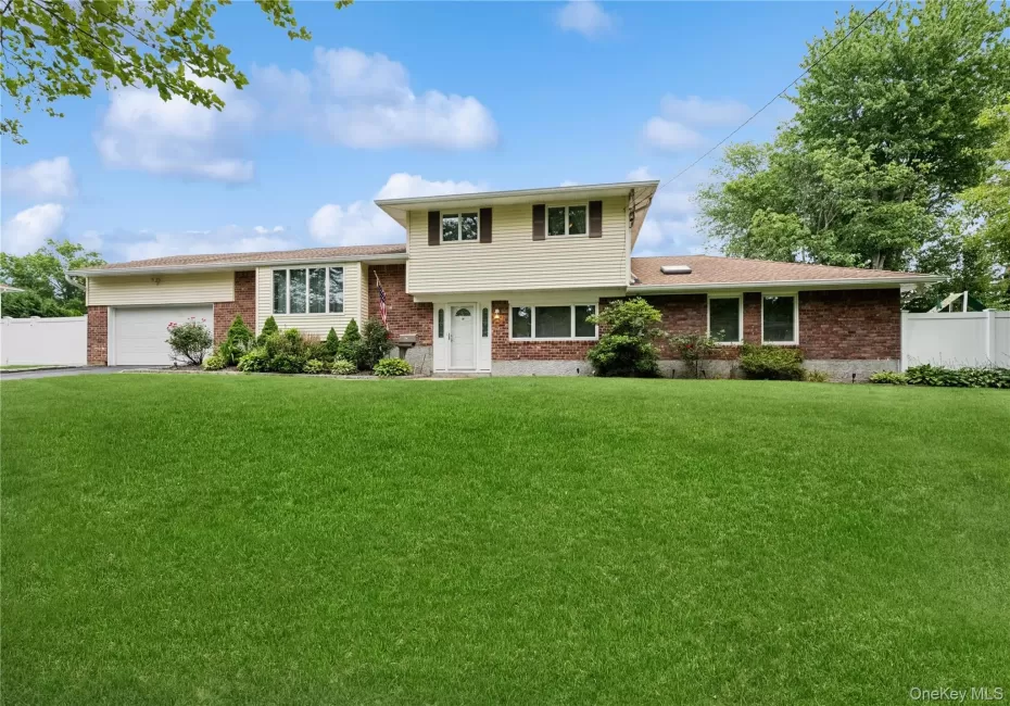 10 Wisteria Way, Huntington, NY, 6 Bedrooms Bedrooms, 10 Rooms Rooms,2 BathroomsBathrooms,Residential,For Rent,Wisteria,0,1024658 10 Wisteria Way, Huntington, NY, 6 Bedrooms Bedrooms, 10 Rooms Rooms,2 BathroomsBathrooms,Residential,For Rent,Wisteria,0,1024658