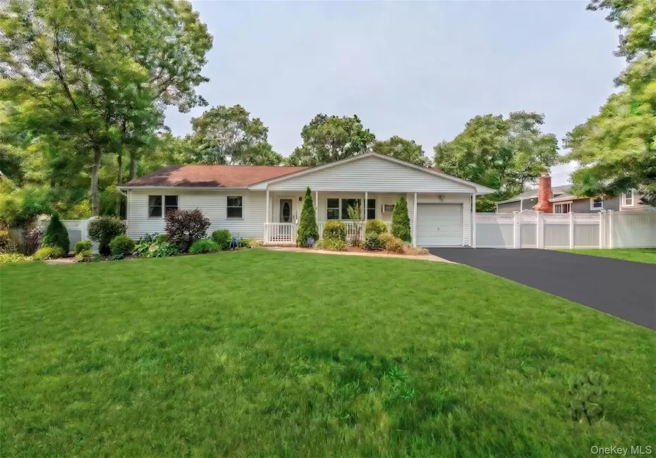 118 Fairmont Avenue, Brookhaven, NY, 4 Bedrooms Bedrooms, 10 Rooms Rooms,3 BathroomsBathrooms,Residential,For Rent,Fairmont,0,1025792 118 Fairmont Avenue, Brookhaven, NY, 4 Bedrooms Bedrooms, 10 Rooms Rooms,3 BathroomsBathrooms,Residential,For Rent,Fairmont,0,1025792