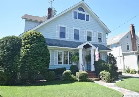 4144 Westmoreland Street, New York, NY, 4 Bedrooms Bedrooms, 10 Rooms Rooms,3 BathroomsBathrooms,Residential,For Rent,Westmoreland,0,987650 4144 Westmoreland Street, New York, NY, 4 Bedrooms Bedrooms, 10 Rooms Rooms,3 BathroomsBathrooms,Residential,For Rent,Westmoreland,0,987650