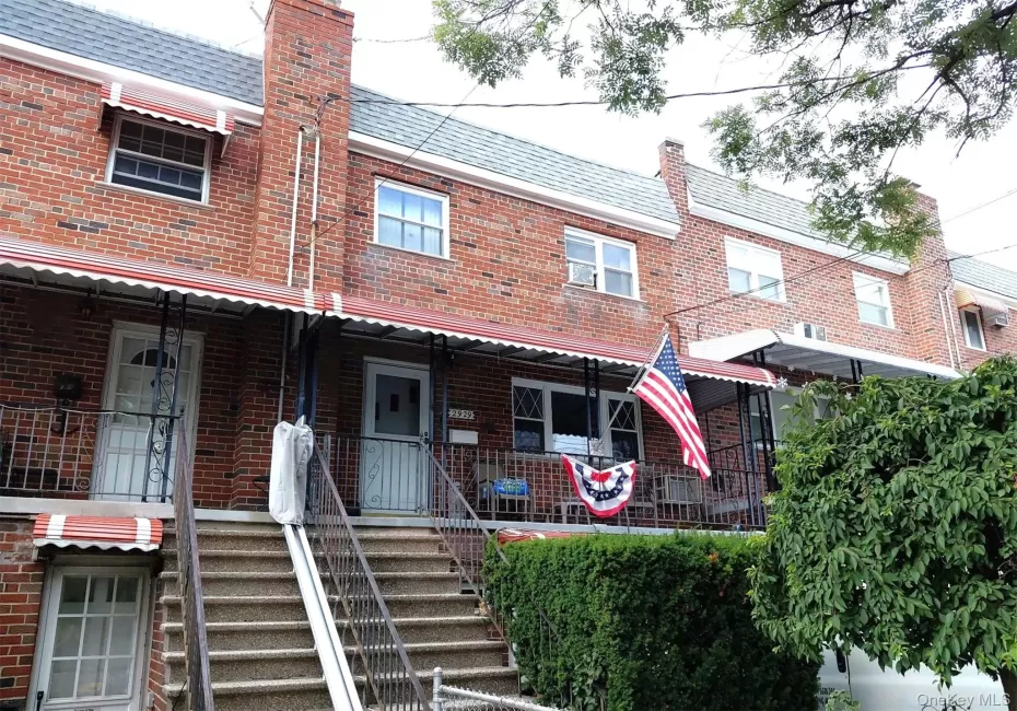 2929 Harding Avenue, New York, NY, 3 Bedrooms Bedrooms, 6 Rooms Rooms,1 BathroomBathrooms,Residential,For Rent,Harding,0,1026649 2929 Harding Avenue, New York, NY, 3 Bedrooms Bedrooms, 6 Rooms Rooms,1 BathroomBathrooms,Residential,For Rent,Harding,0,1026649