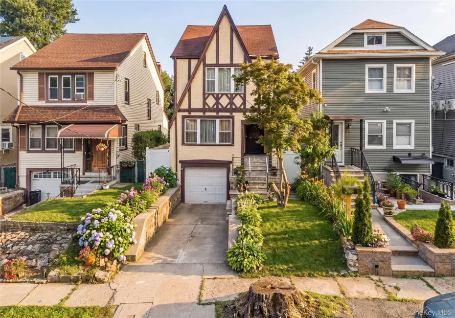 432 Bedford Avenue, Mount Vernon, NY, 4 Bedrooms Bedrooms, 8 Rooms Rooms,1 BathroomBathrooms,Residential,For Rent,Bedford,0,1026711 432 Bedford Avenue, Mount Vernon, NY, 4 Bedrooms Bedrooms, 8 Rooms Rooms,1 BathroomBathrooms,Residential,For Rent,Bedford,0,1026711