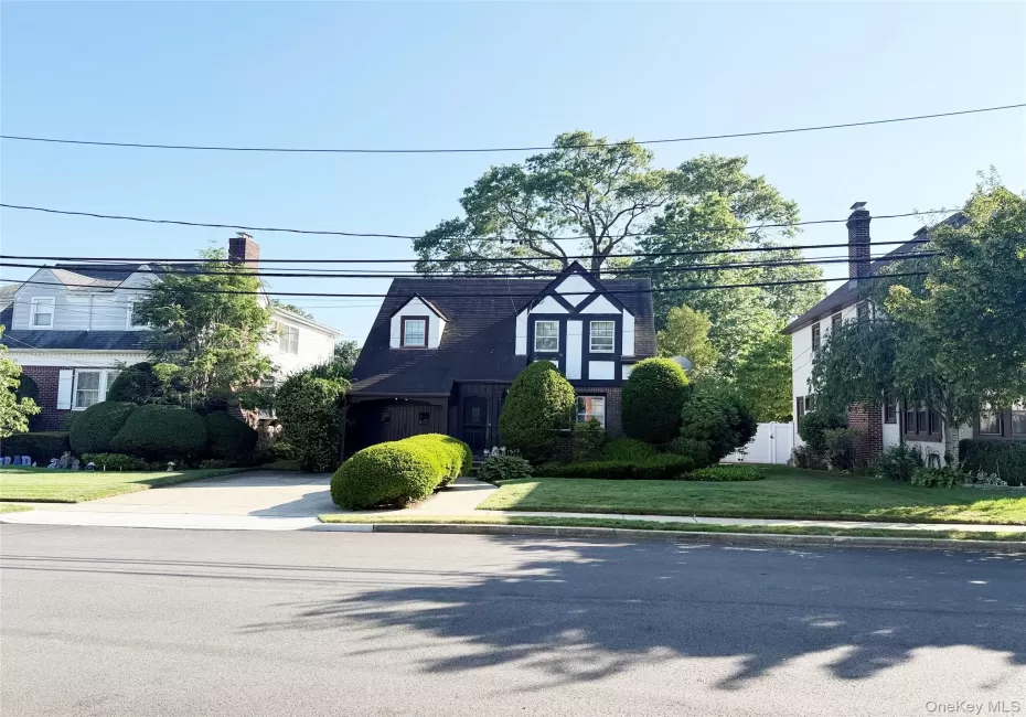 266 Chester Street, Hempstead, NY, 2 Bedrooms Bedrooms, 6 Rooms Rooms,2 BathroomsBathrooms,Residential,For Rent,Chester,0,1025631 266 Chester Street, Hempstead, NY, 2 Bedrooms Bedrooms, 6 Rooms Rooms,2 BathroomsBathrooms,Residential,For Rent,Chester,0,1025631