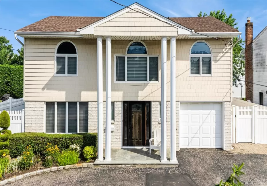 2687 Karen Street, Hempstead, NY, 4 Bedrooms Bedrooms, 9 Rooms Rooms,2 BathroomsBathrooms,Residential,For Rent,Karen,0,1020943 2687 Karen Street, Hempstead, NY, 4 Bedrooms Bedrooms, 9 Rooms Rooms,2 BathroomsBathrooms,Residential,For Rent,Karen,0,1020943