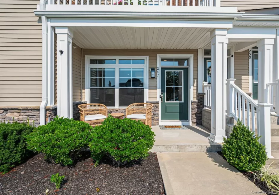 247 Silver Timber Drive, Brookhaven, NY, 2 Bedrooms Bedrooms, 5 Rooms Rooms,2 BathroomsBathrooms,Residential Lease,For Rent,Silver Timber,0,1026445 247 Silver Timber Drive, Brookhaven, NY, 2 Bedrooms Bedrooms, 5 Rooms Rooms,2 BathroomsBathrooms,Residential Lease,For Rent,Silver Timber,0,1026445